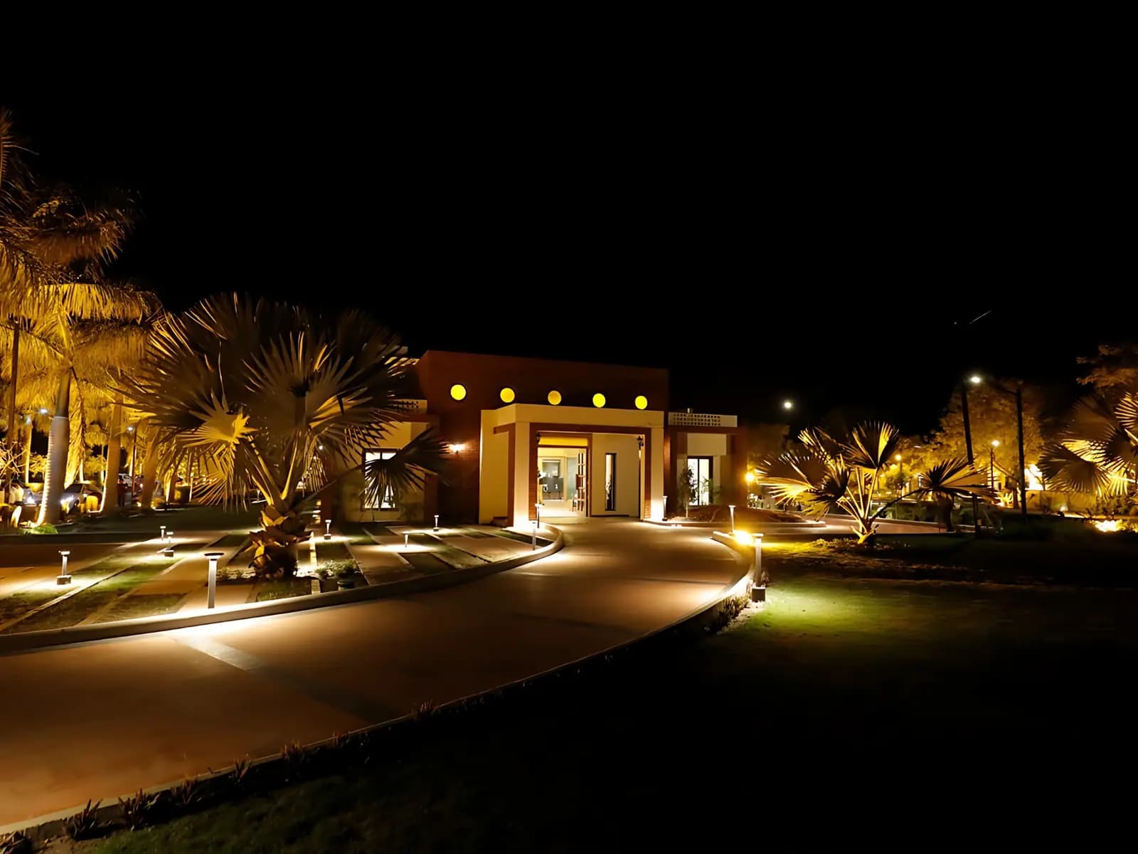 14 Day Naturopathy Detox and Healthy Weight Retreat in Rajkot, India - Main Gallery Image